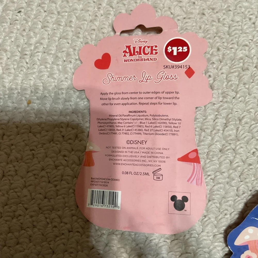 Alice in Wonderland 3 set of lipglosses